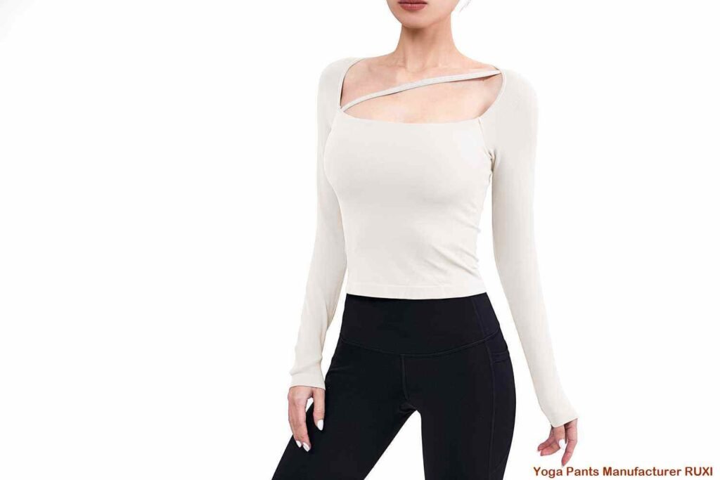 ψηλόμεσο σορτς γκολφ RUXI ss2828