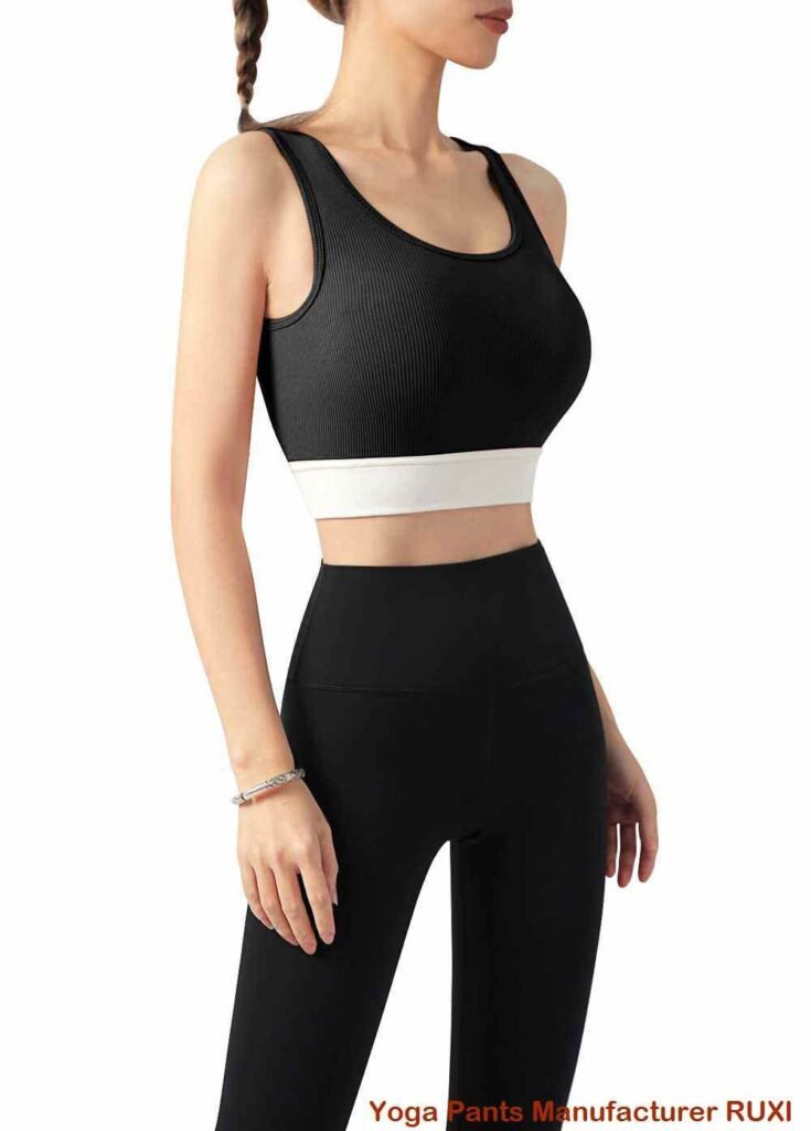 Αθλητικό σορτς Ami medea RUXI